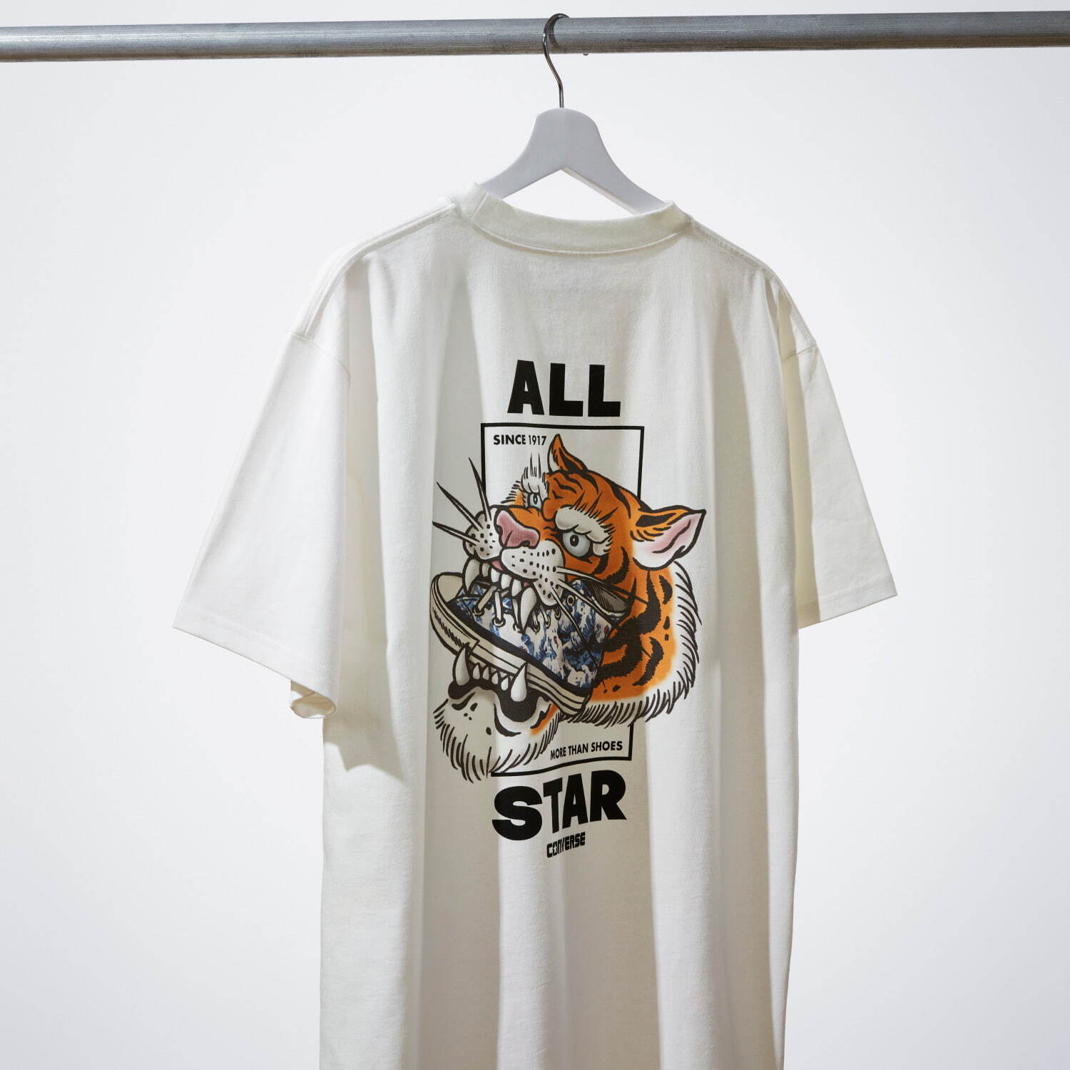 Tシャツ 5,280円