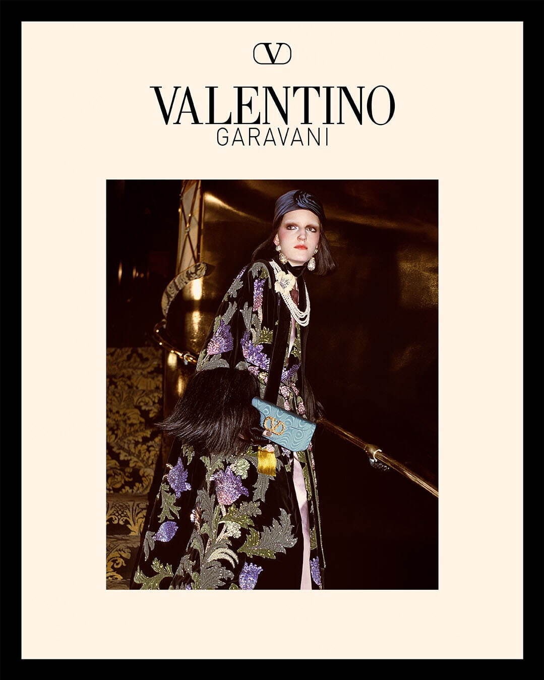 ヴァレンティノ(VALENTINO) Vロゴ｜写真8