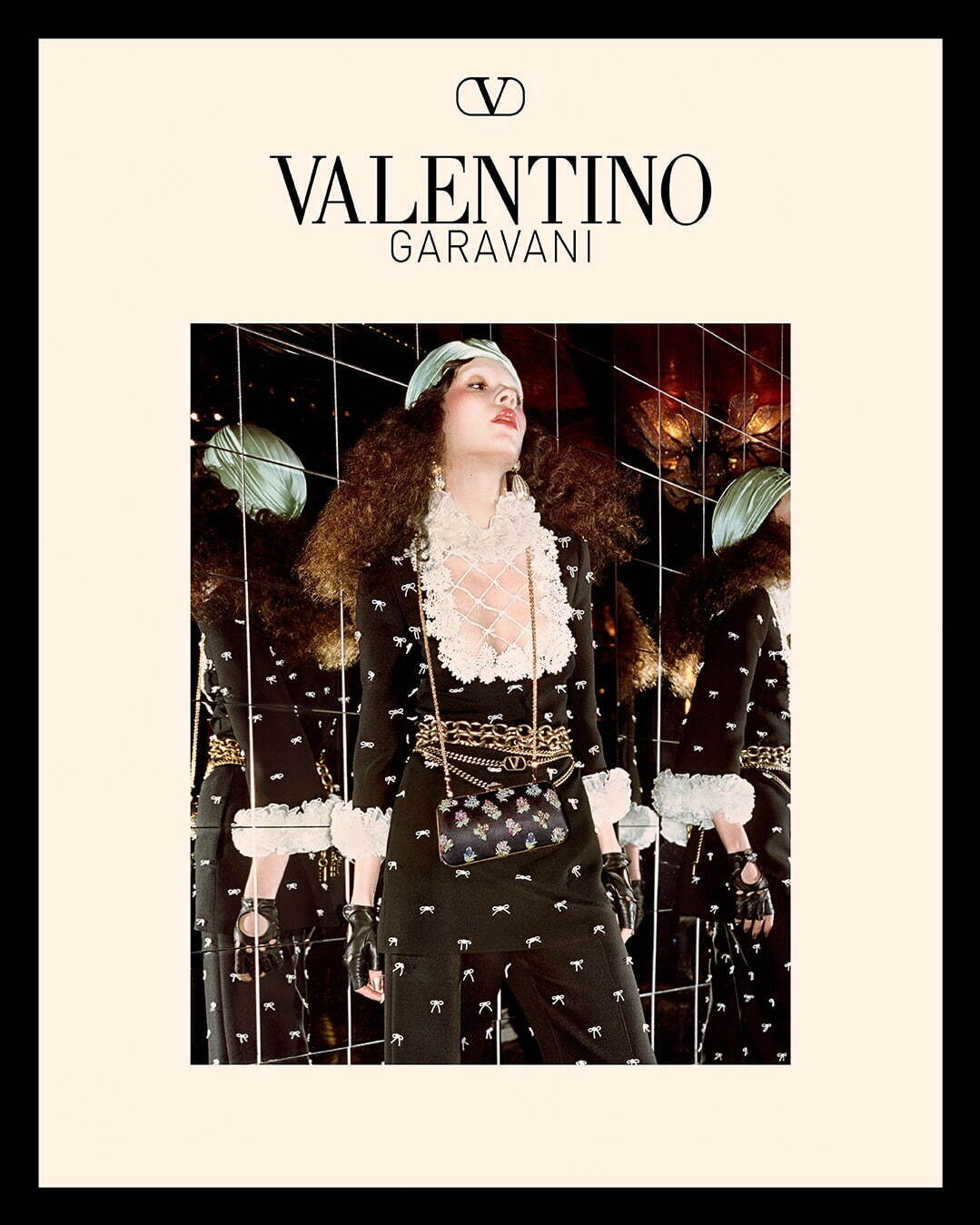 ヴァレンティノ(VALENTINO) Vロゴ｜写真7