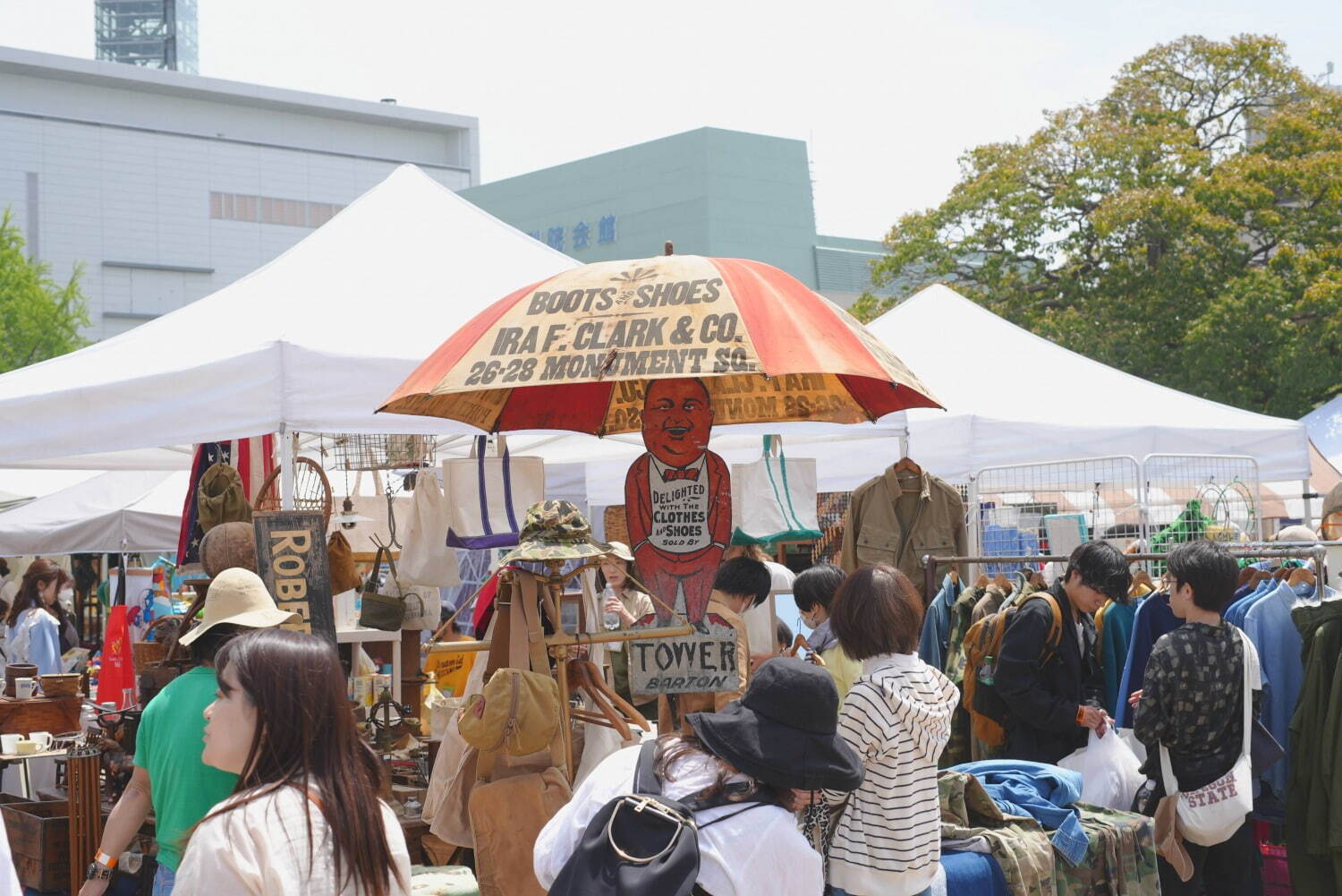 蚤の市「第15回 名古屋アンティークマーケット」東別院にアンティーク＆ヴィンテージや古着約100店舗｜写真12