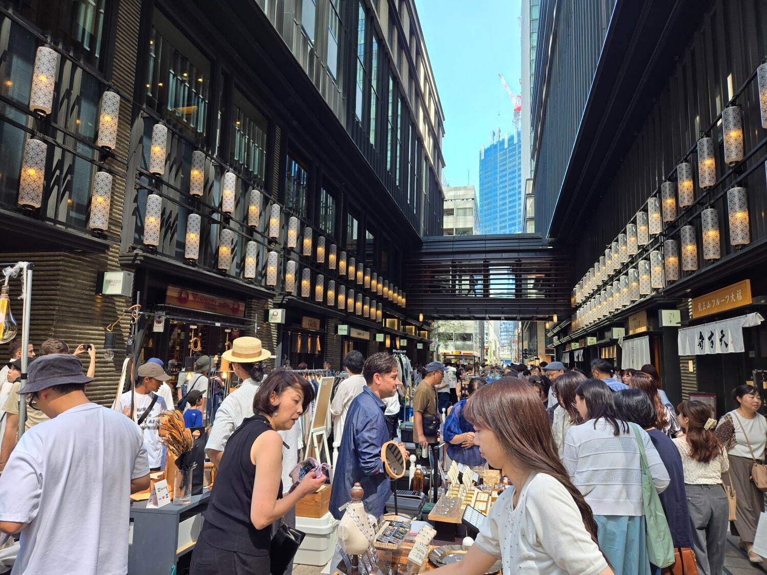 蚤の市「オールドニューマーケット」日本橋・コレド室町仲通りで、アクセサリーや暮らしの道具約90店舗｜写真16