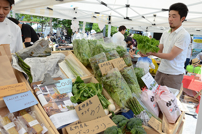 リサとガスパールが都市型市場「太陽のマルシェ」とコラボ！カレー販売やワークショップ開催｜写真6