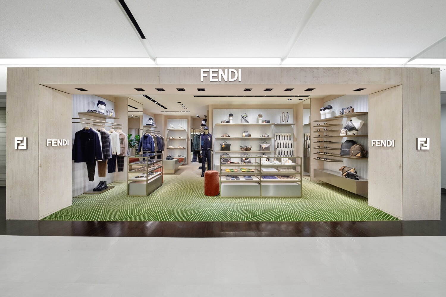 フェンディ(FENDI) ピーカブー バゲット｜写真3