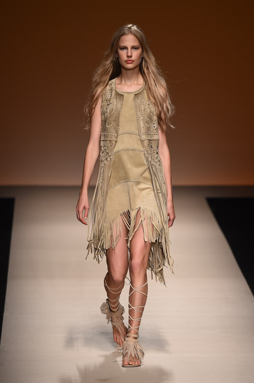 アルベルタ フェレッティ(ALBERTA FERRETTI) 2015年春夏ウィメンズコレクション  - 写真53