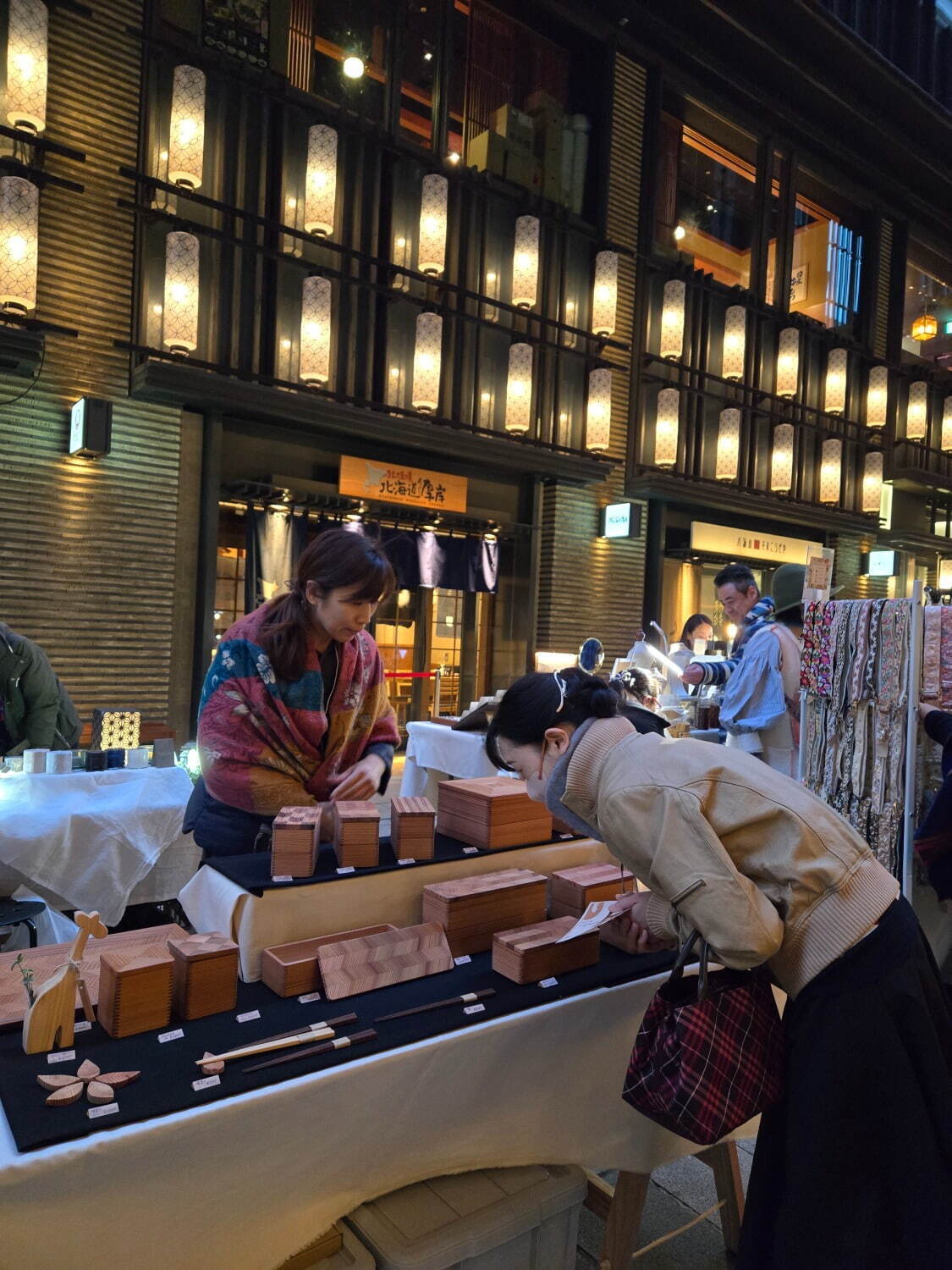 蚤の市「第30回 オールドニューマーケット」日本橋・コレド室町仲通りで、2日間で約50店舗ずつ出店｜写真21