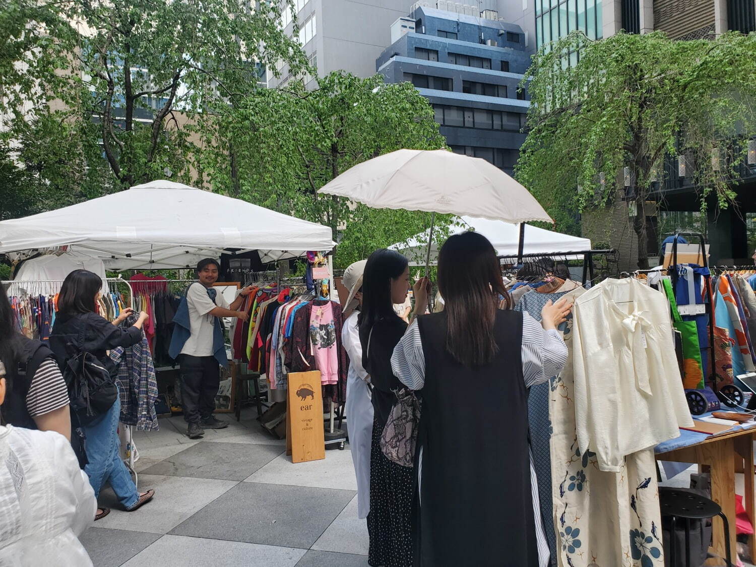 「にほんばし古着市vol.2」東京・日本橋の福徳の森で、約20店舗の古着屋が集結｜写真6