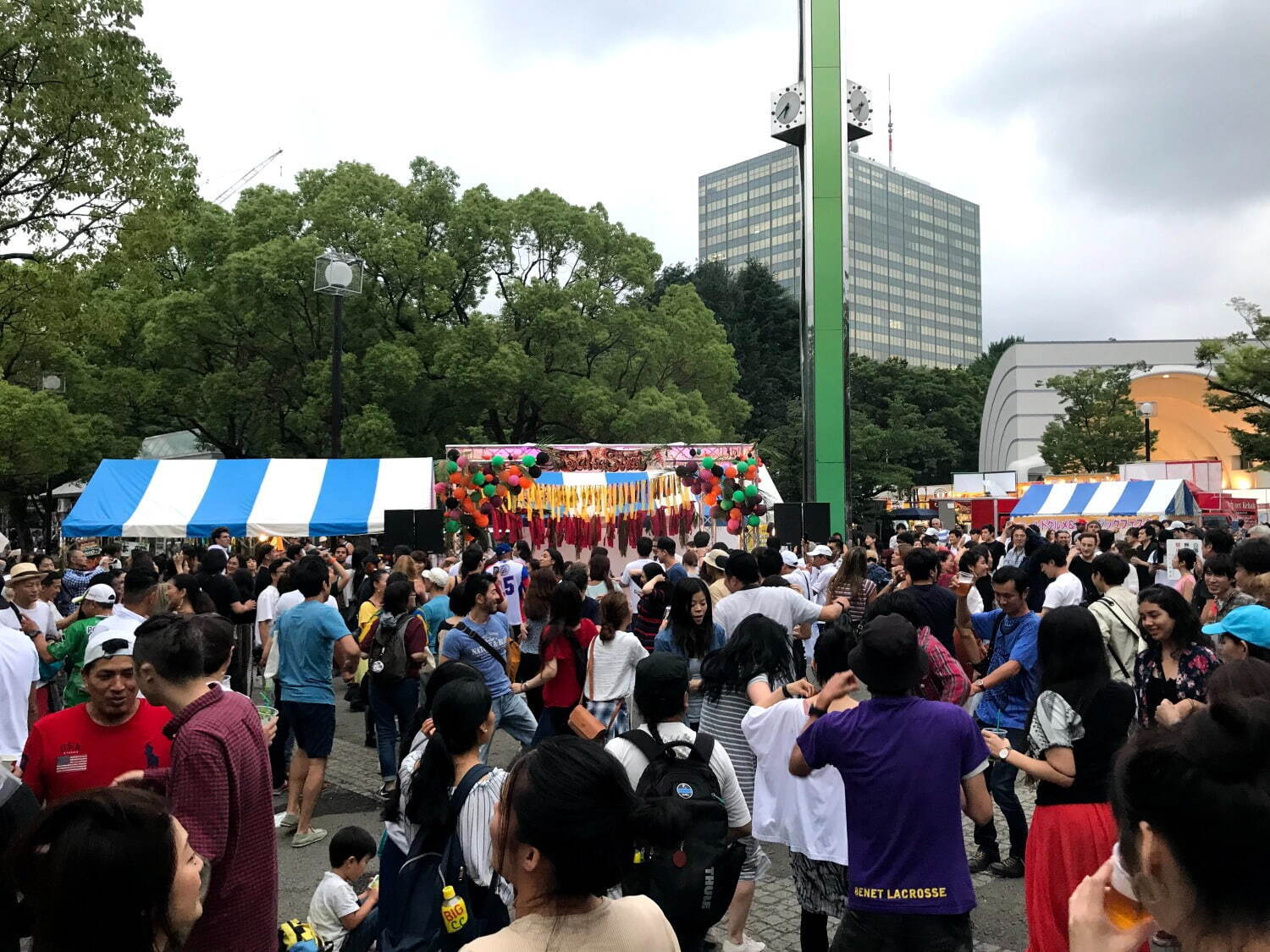 野外フェス「サルサストリート2025」東京3会場で、タコスやジャークチキンなどラテンフード集結｜写真8