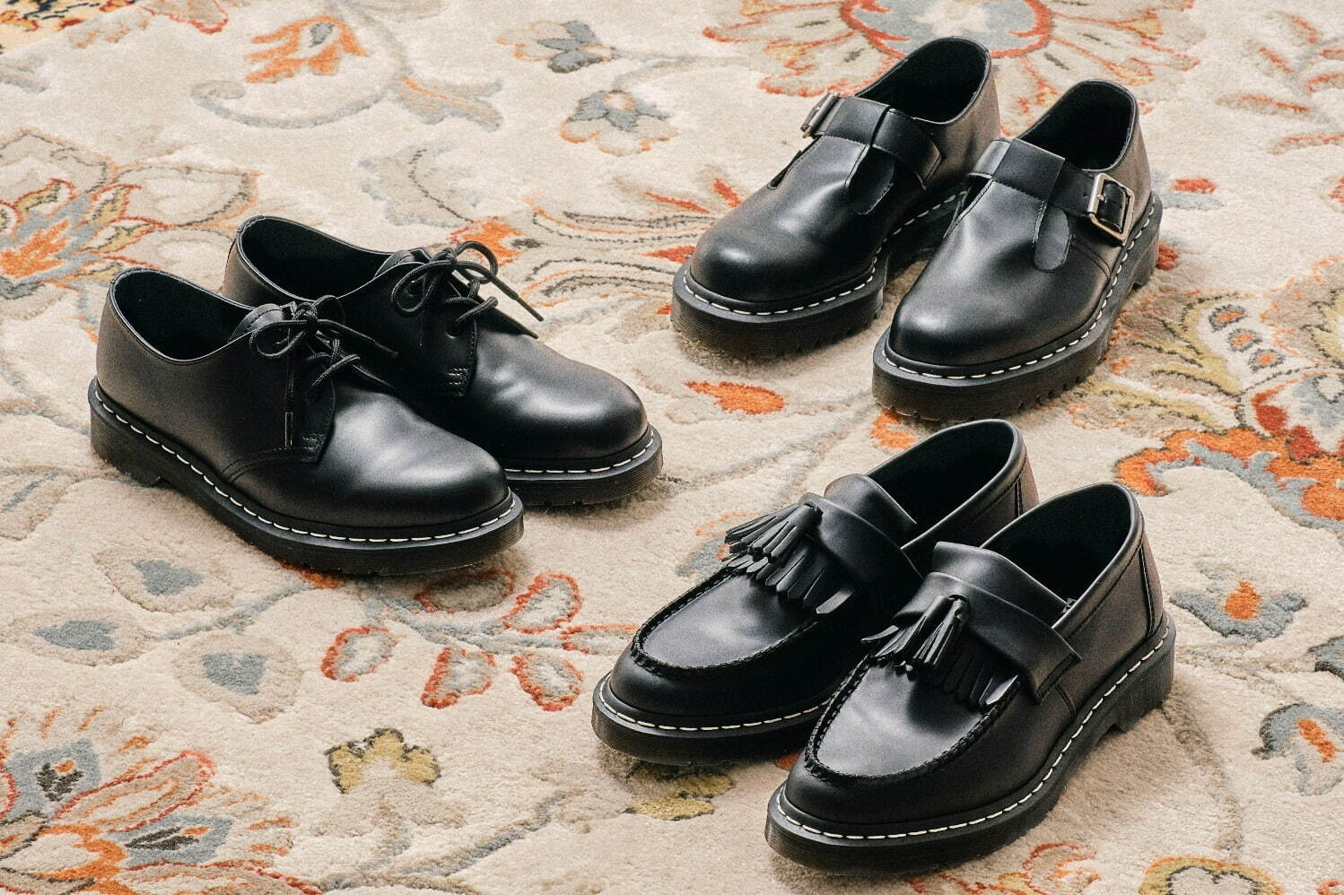 ドクターマーチン(Dr. Martens) 白ステッチ｜写真5