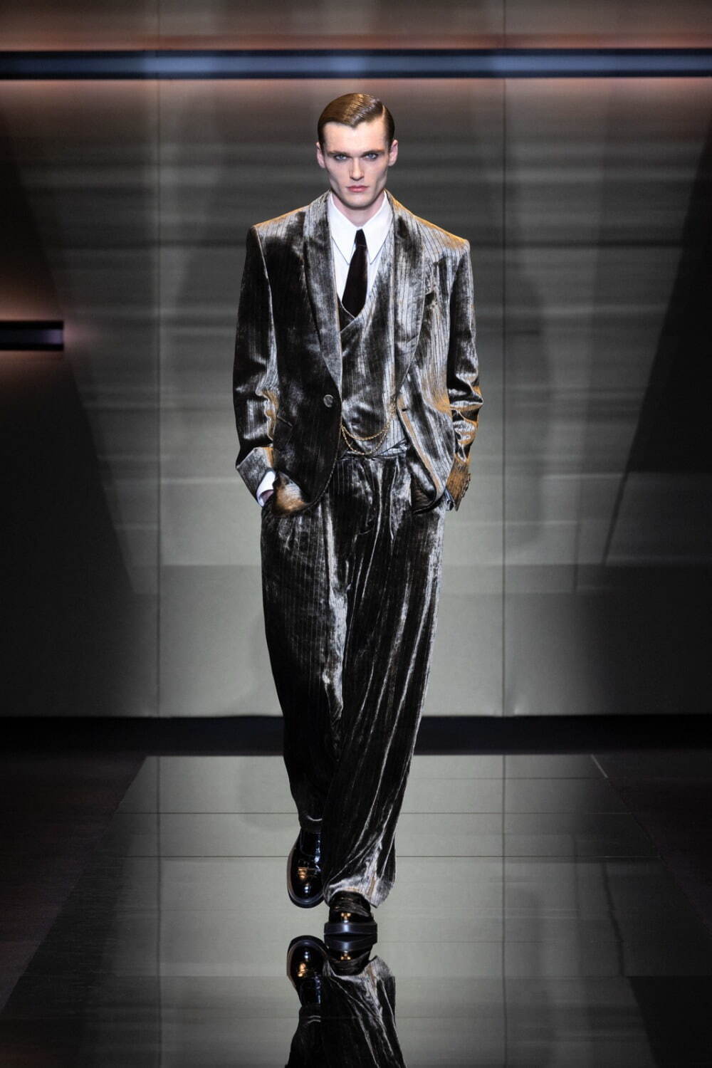 エンポリオ アルマーニ(EMPORIO ARMANI) 2025-26年秋冬	メンズコレクション  - 写真14