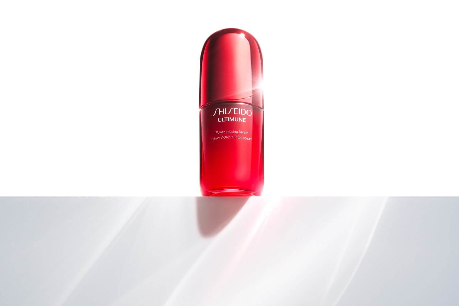 「SHISEIDO アルティミューン パワライジング セラム」30mL 9,900円、50mL 15,180円＜新製品＞