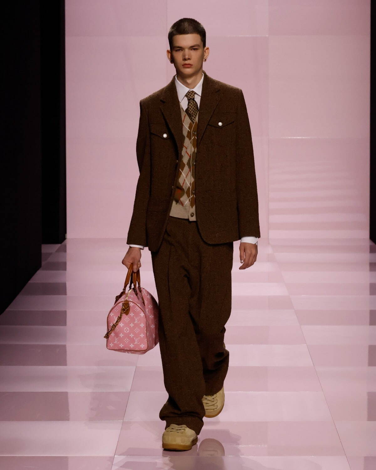 ルイ・ヴィトン(LOUIS VUITTON) 2025-26年秋冬	メンズコレクション  - 写真1