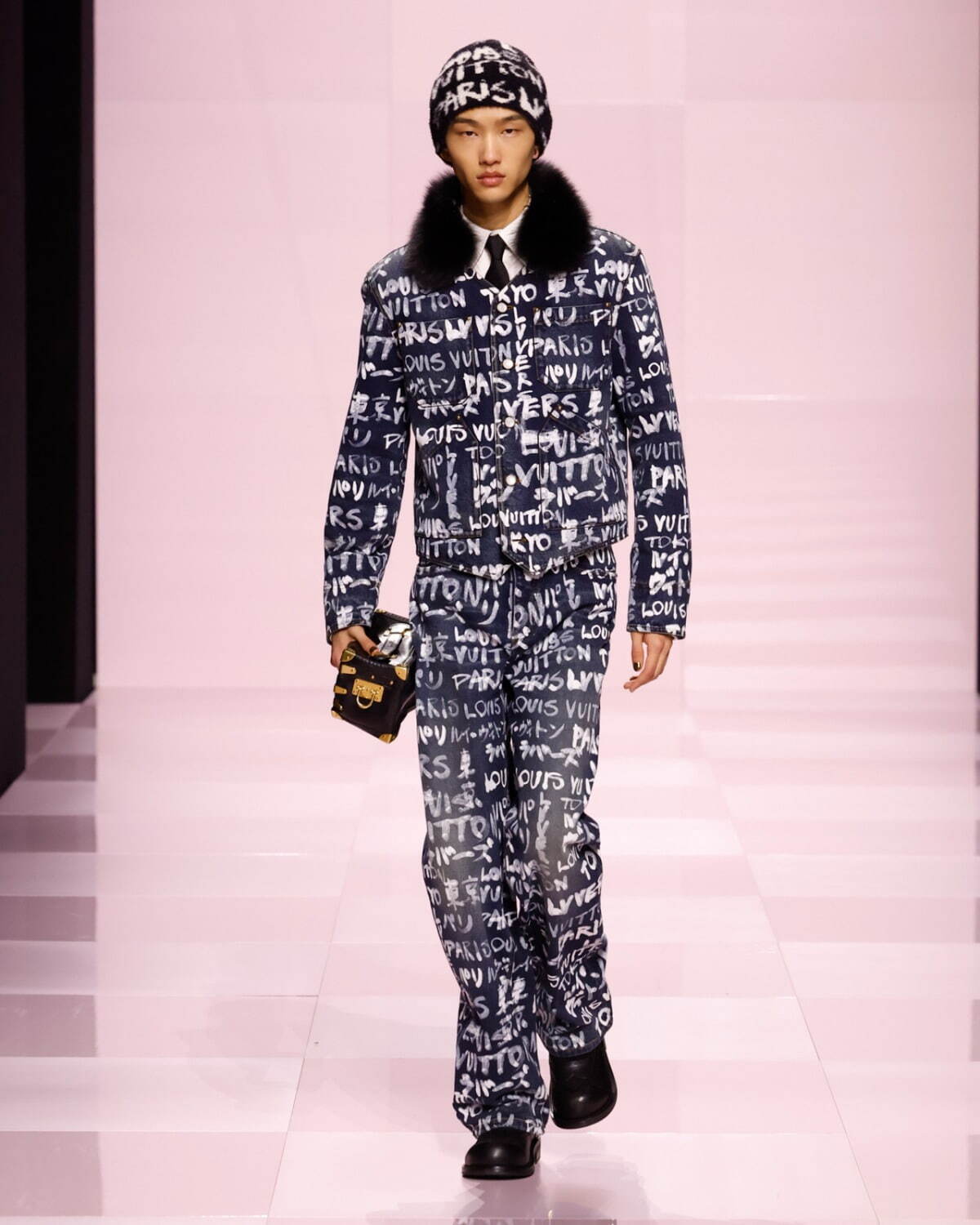 ルイ・ヴィトン(LOUIS VUITTON) 2025-26年秋冬	メンズコレクション  - 写真32