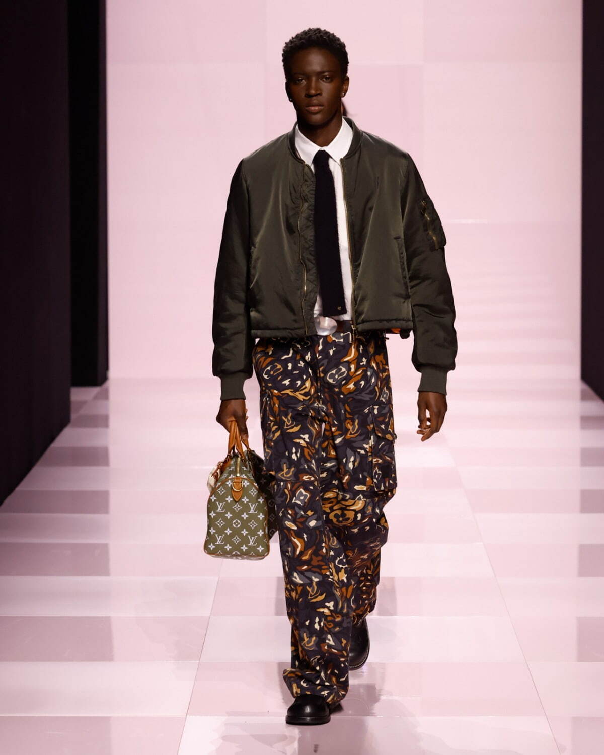 ルイ・ヴィトン(LOUIS VUITTON) 2025-26年秋冬	メンズコレクション  - 写真54