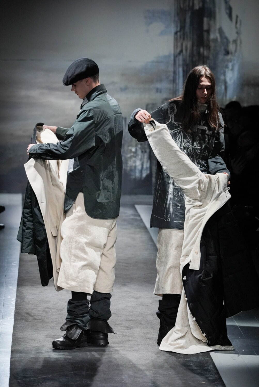 ヨウジヤマモト(Yohji Yamamoto) 2025-26年秋冬	メンズコレクション  - 写真27