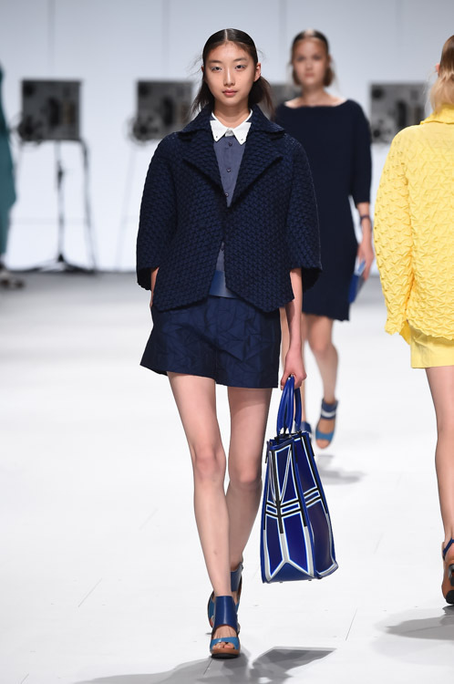 イッセイ ミヤケ(ISSEY MIYAKE) 2015年春夏ウィメンズコレクション  - 写真39