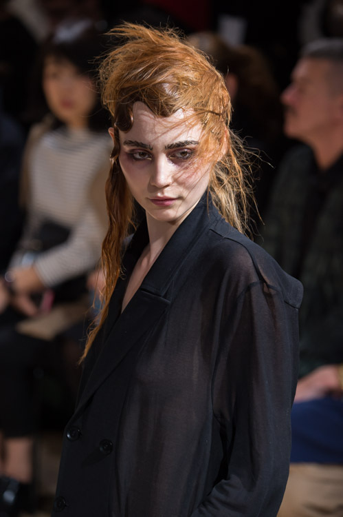 ヨウジヤマモト(Yohji Yamamoto) 2015年春夏ウィメンズコレクション  - 写真91