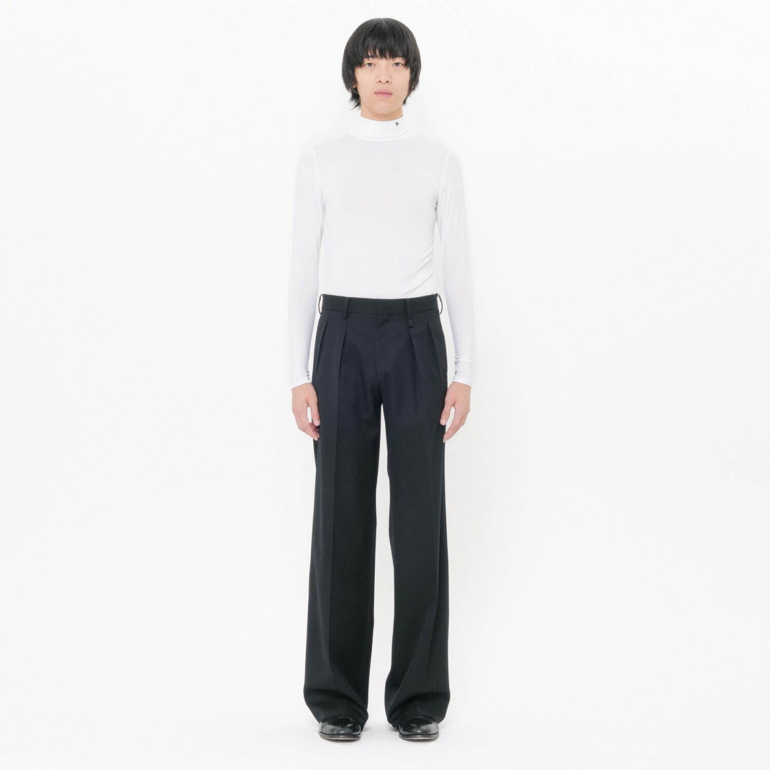 Musca domestica Turtleneck 16,500円