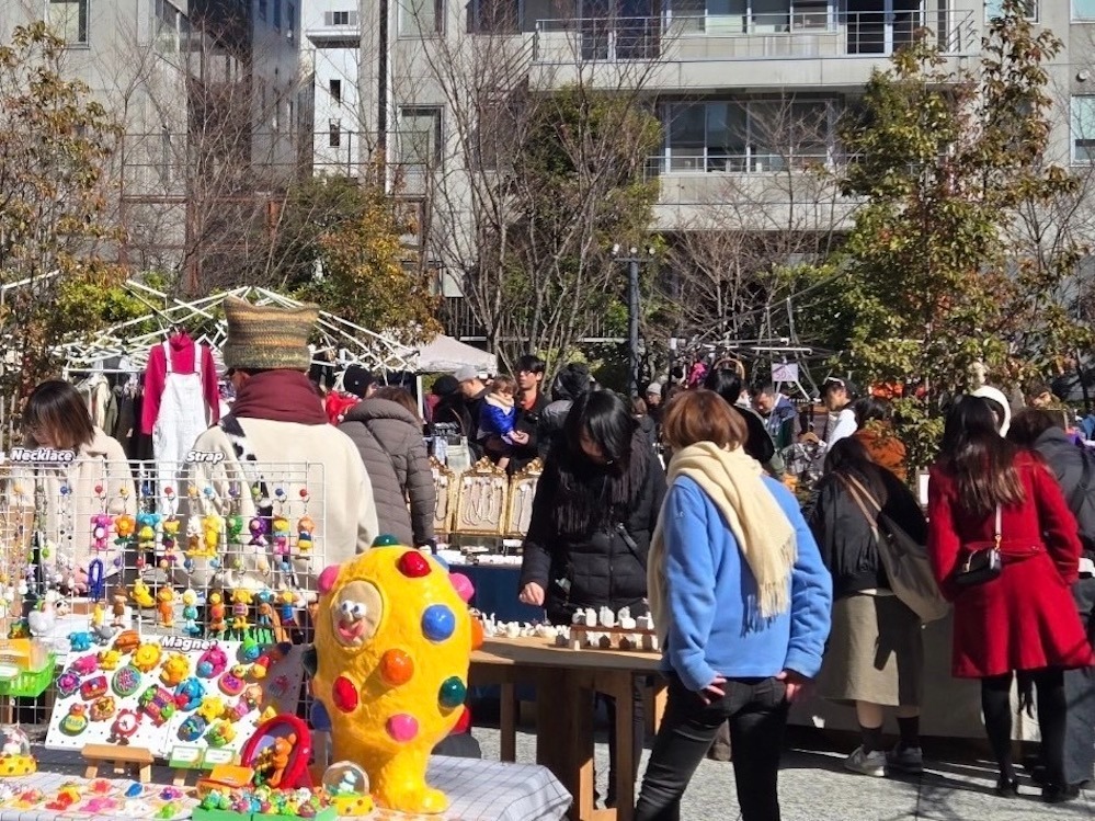 「渋谷蚤の市」東京・渋谷ガーデンタワー屋外広場で、各国のヴィンテージ＆アンティークなど約70店舗｜写真26