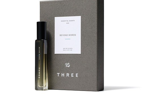 THREEの香水「エッセンシャルセンツ」25年春限定品、“残夜やマジックアワー”着想の香り