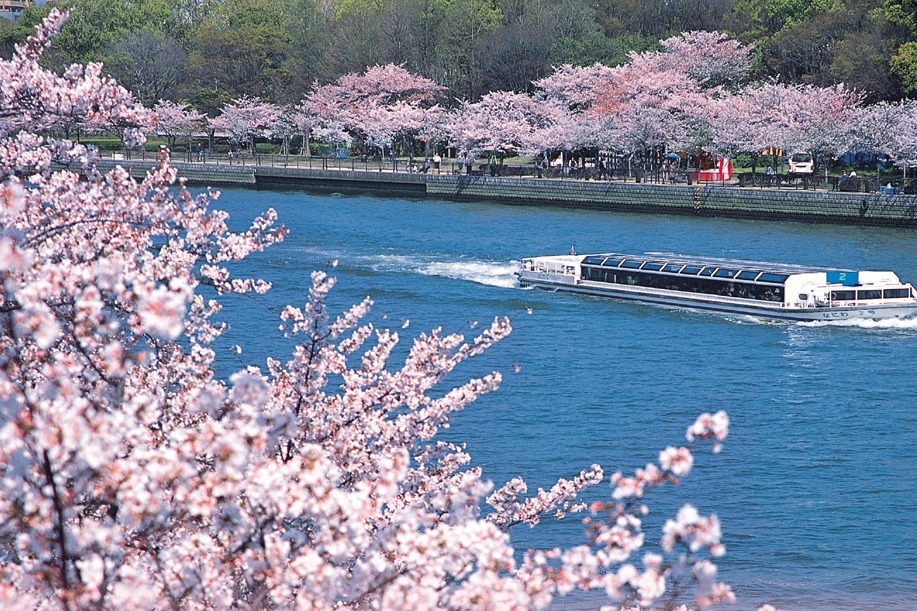 帝国ホテル 大阪「桜まつり」花見クルーズ付き宿泊プラン、桜のパフェやパンケーキも - ファッションプレス