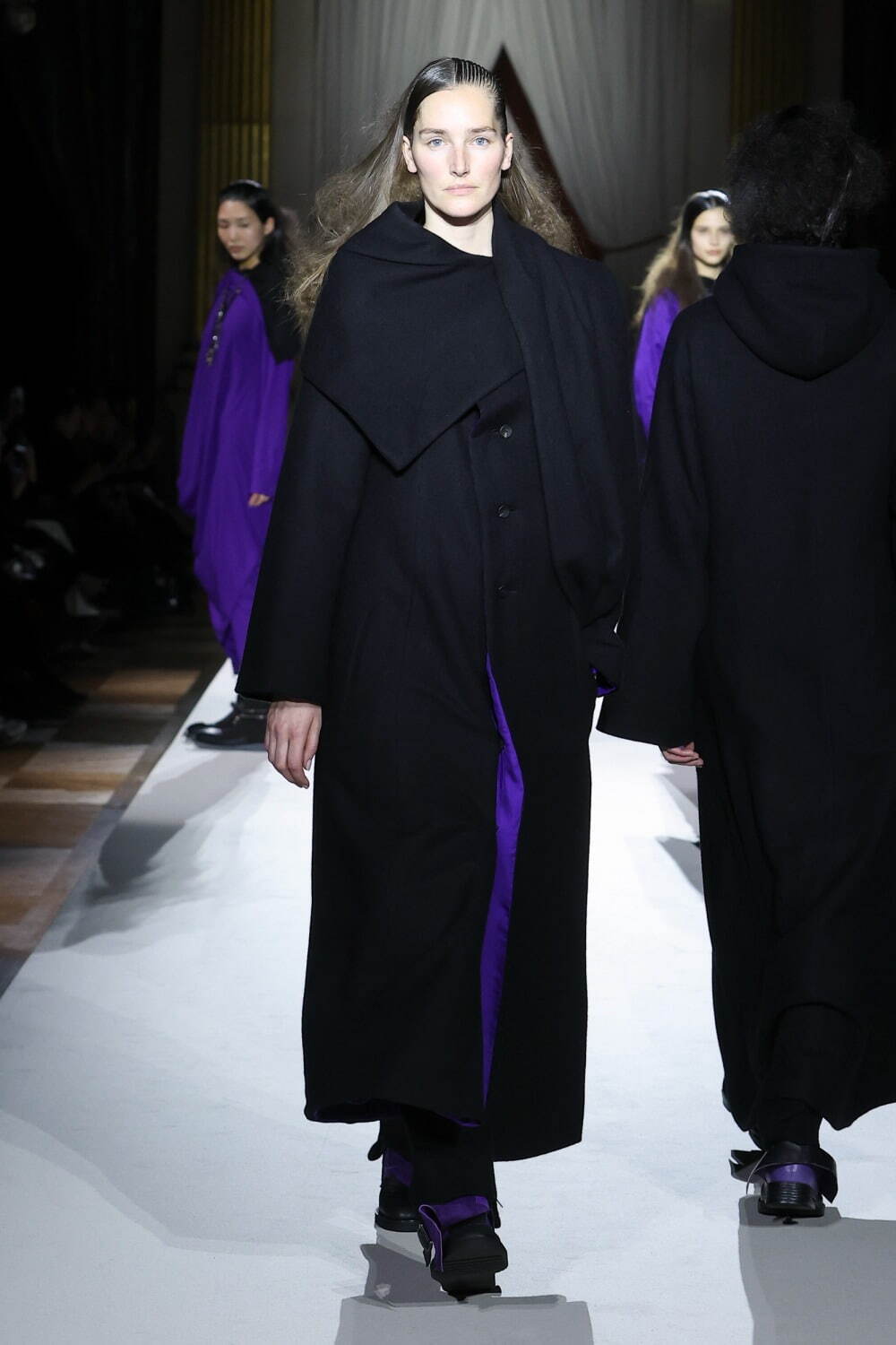 ヨウジヤマモト(Yohji Yamamoto) 2025-26年秋冬	ウィメンズコレクション  - 写真38