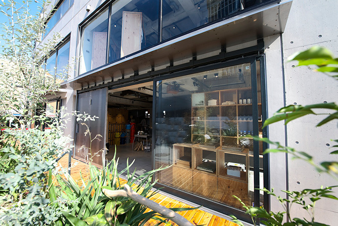 ザ ノース フェイス 東京 二子玉川に路面店オープン ブランド初のカフェも併設 ファッションプレス