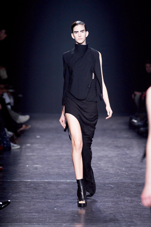 アン ドゥムルメステール(ANN DEMEULEMEESTER) 2011年春夏ウィメンズコレクション  - 写真50