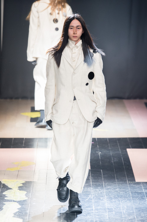 ヨウジヤマモト(Yohji Yamamoto) 2015-16年秋冬メンズコレクション  - 写真89