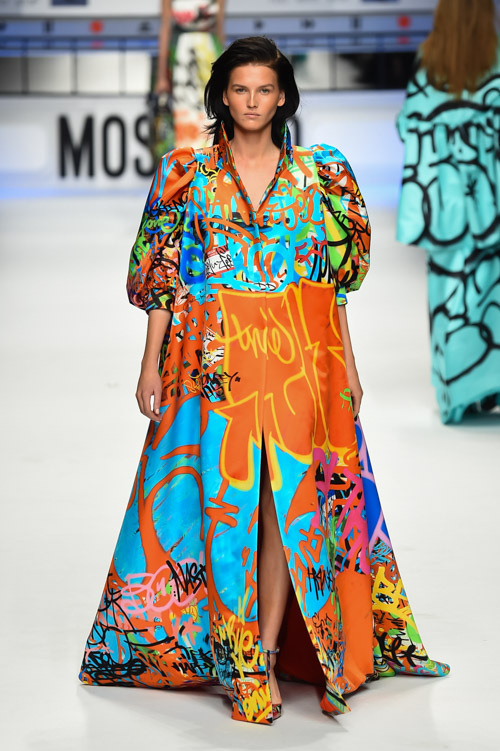 モスキーノ(MOSCHINO) 2015-16年秋冬ウィメンズコレクション  - 写真130