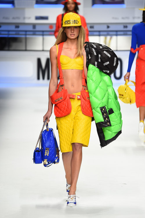 モスキーノ(MOSCHINO) 2015-16年秋冬ウィメンズコレクション  - 写真18