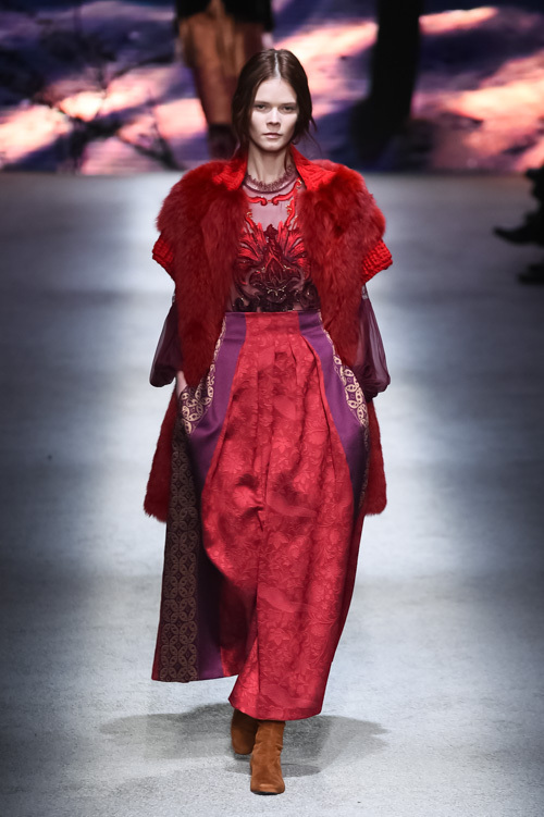 アルベルタ フェレッティ(ALBERTA FERRETTI) 2015-16年秋冬ウィメンズコレクション  - 写真24