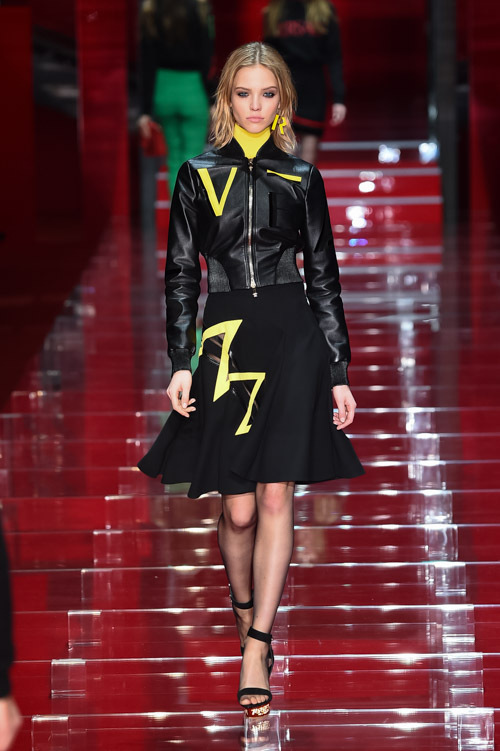 ヴェルサーチェ(VERSACE) 2015-16年秋冬ウィメンズコレクション  - 写真47