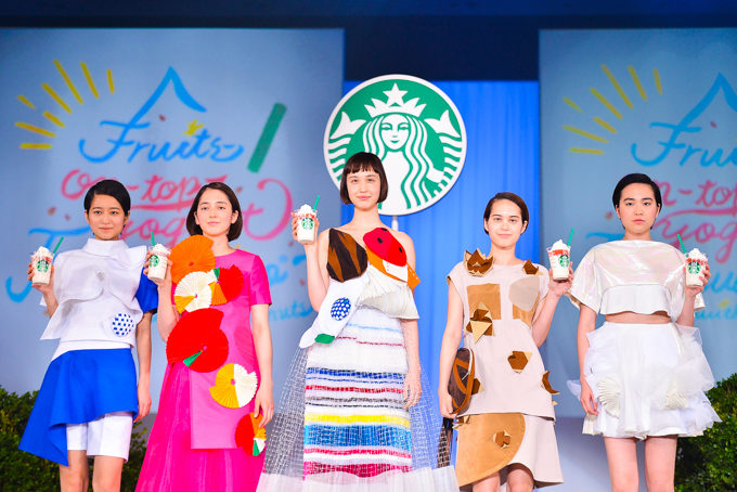 スターバックス(Starbucks Coffee) フルーツ-オン-トップ-ヨーグルト｜写真8