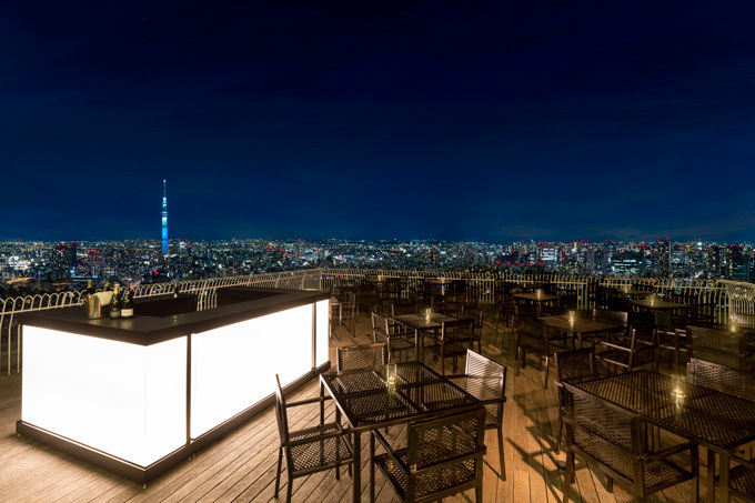 地上221ｍの屋上に 天空のビアテラス 登場 東京スカイツリー 東京タワーも望める最上階 ファッションプレス
