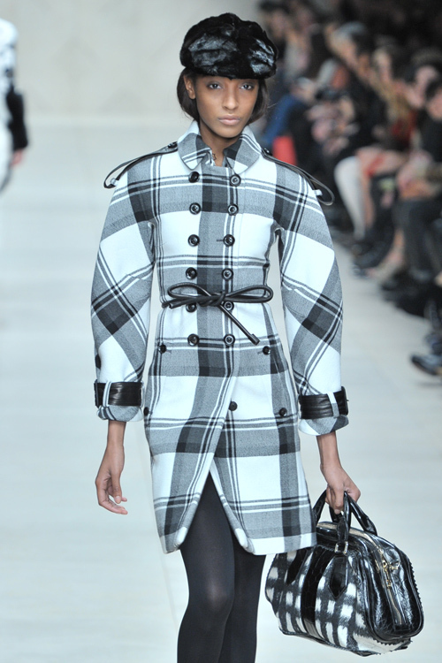 バーバリープローサム(Burberry Prorsum) 2011-12年秋冬ウィメンズ&メンズコレクション  - 写真74