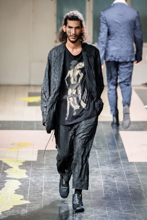 ヨウジヤマモト(Yohji Yamamoto) 2016年春夏メンズコレクション  - 写真91