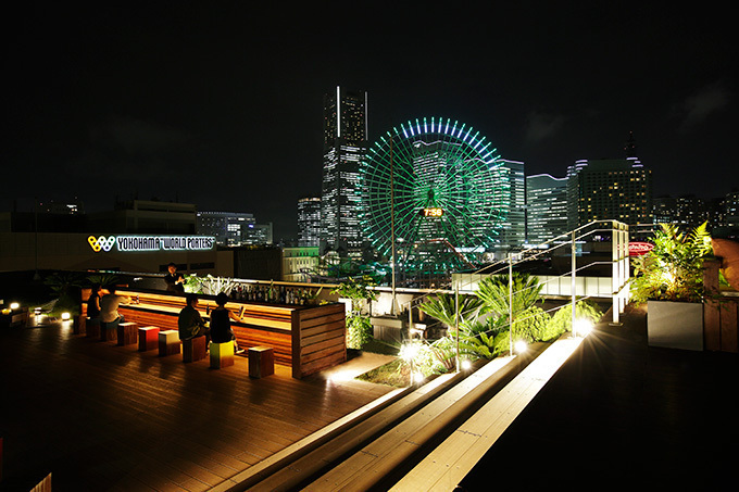 横浜みなとみらいの海と夜景を一望出来る「オーシャンズバー」限定オープン - アジア各国の料理も｜写真1