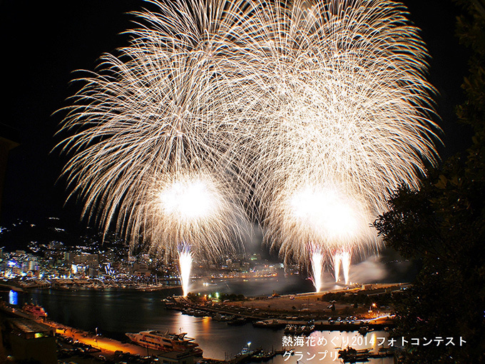 夏季熱海海上花火大会 - 花火業者も絶賛する日本一の打上会場｜写真1