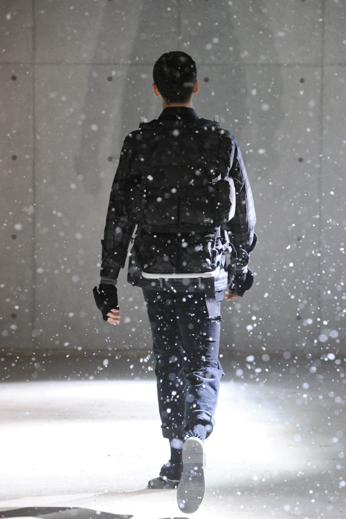 ホワイトマウンテニアリング(White Mountaineering) 2011-12年秋冬メンズコレクション  - 写真11