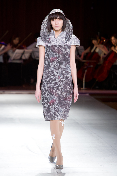 RUNWAY for JAPAN ブランド別ルック[2] - ヒロココシノ、翡翠、イズリール、ジャズカッツェなど｜写真12