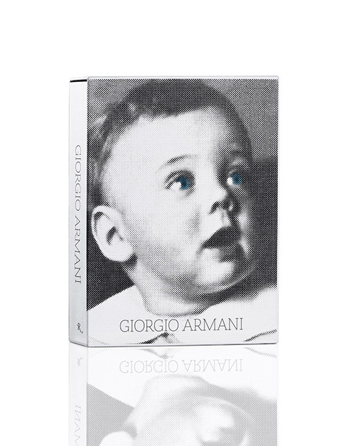 アルマーニ初の自叙伝『GIORGIO ARMANI』ファッション、セレブ、映画