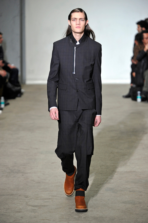 クリスヴァンアッシュ(KRISVANASSCHE) 2011-12年秋冬メンズコレクション  - 写真15