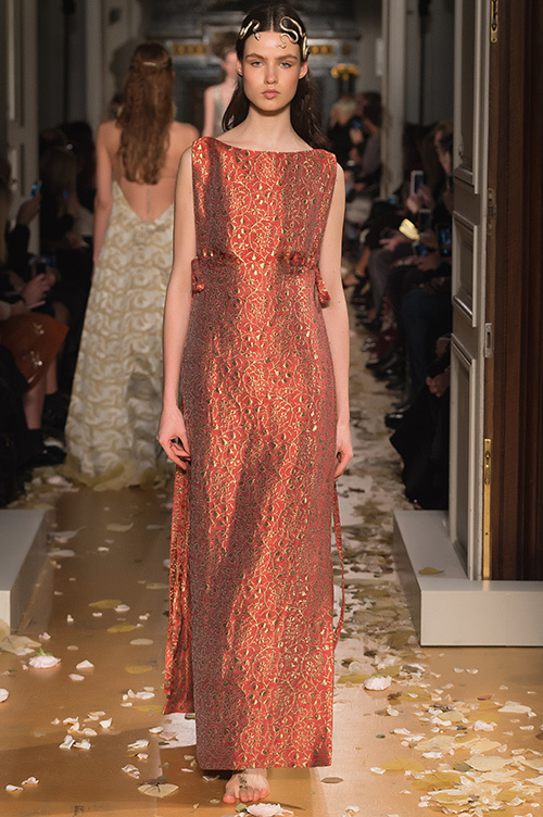 ヴァレンティノ オートクチュール(VALENTINO Haute Couture) 2016年春夏ウィメンズコレクション  - 写真23