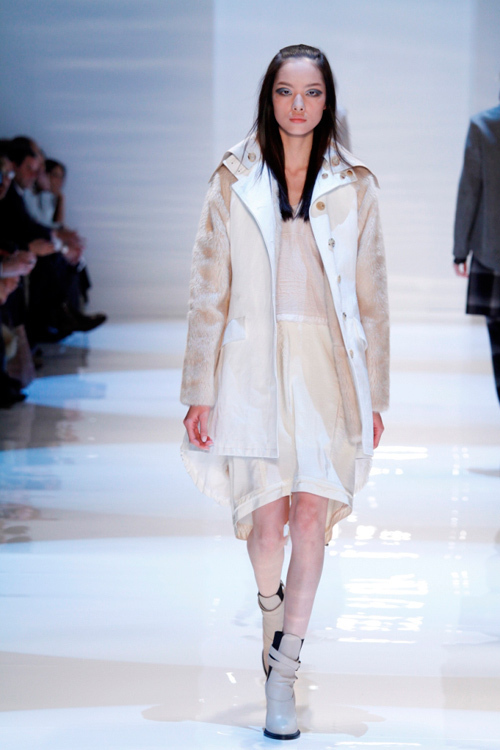 デレク ラム(DEREK LAM) 2011-12年秋冬ウィメンズコレクション  - 写真24