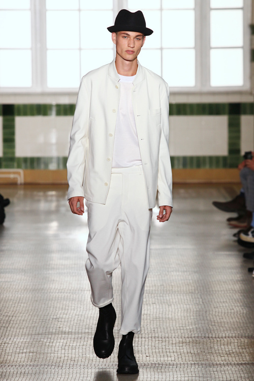 クリスヴァンアッシュ(KRISVANASSCHE) 2012年春夏メンズコレクション  - 写真7