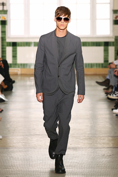 クリスヴァンアッシュ(KRISVANASSCHE) 2012年春夏メンズコレクション  - 写真14