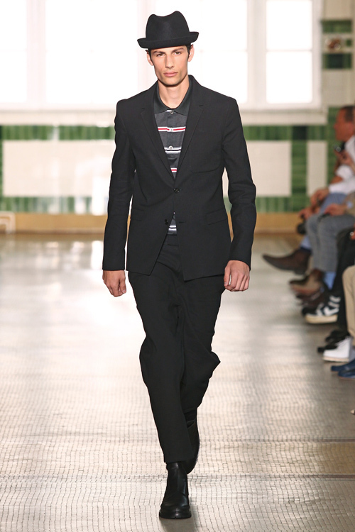 クリスヴァンアッシュ(KRISVANASSCHE) 2012年春夏メンズコレクション  - 写真22