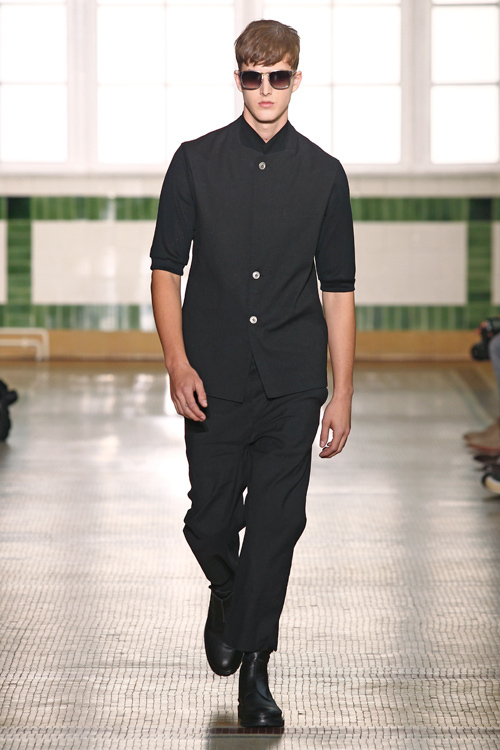 クリスヴァンアッシュ(KRISVANASSCHE) 2012年春夏メンズコレクション  - 写真25