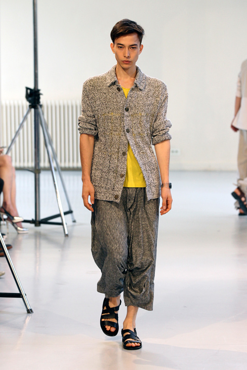 イッセイ ミヤケ メン(ISSEY MIYAKE MEN)2012春夏コレクション