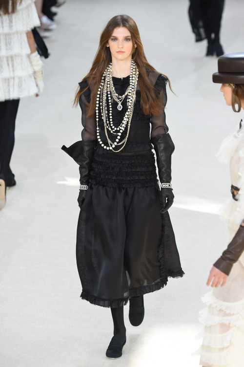 シャネル(CHANEL) 2016-17年秋冬 ウィメンズコレクション  - 写真128